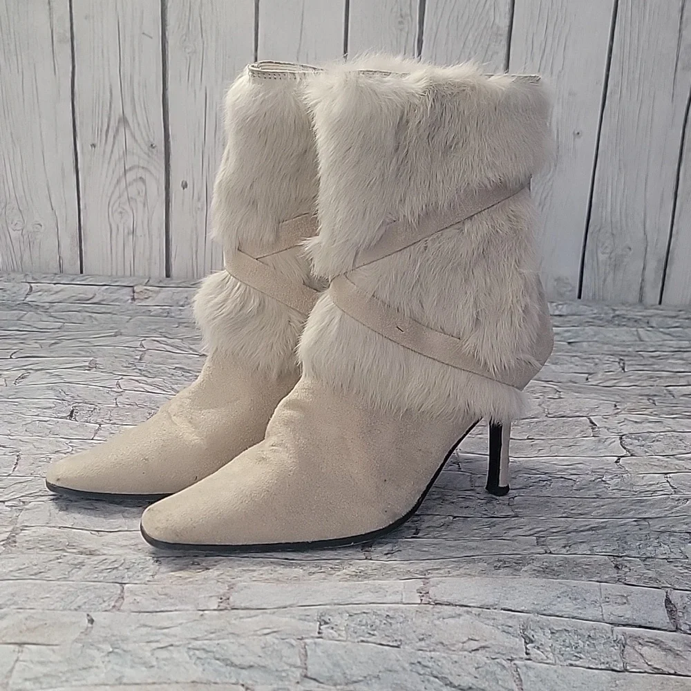 Pierre Dumas 3 Inch Heel Boots with Faux Fur Cream - Picture 3 of 12